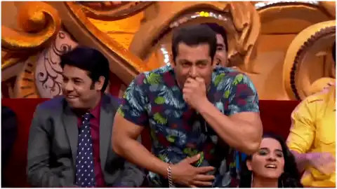 Salman Khan laughing Meme Comedy Nights Bachao Hindi Viral Clip 1080p?