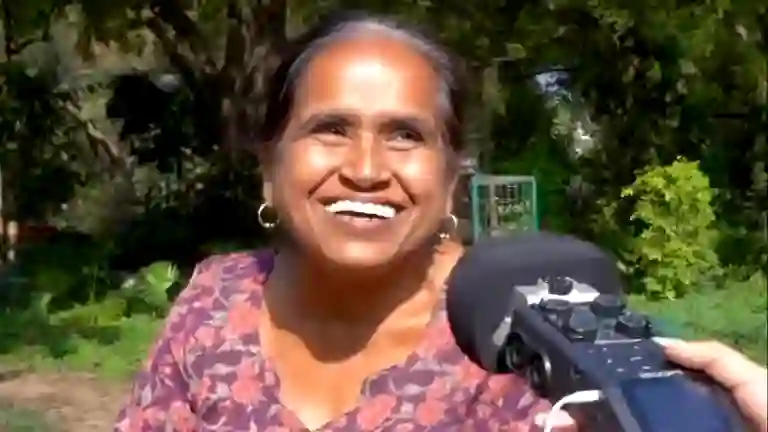 Woman smiling during the Pyaari samajh gayi street interview 480p clip